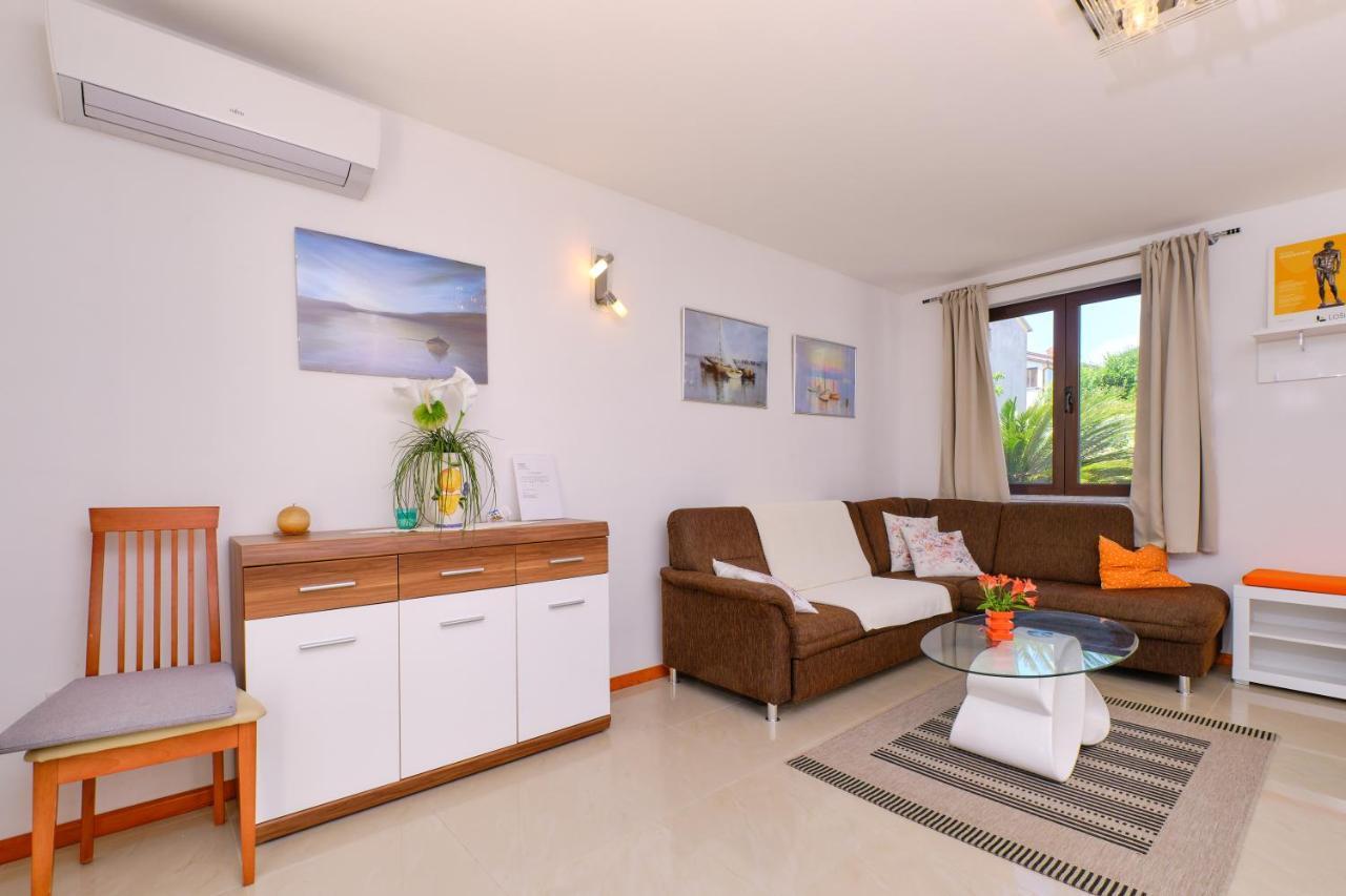 Apartman Mirjana 1 Mali Lošinj Esterno foto