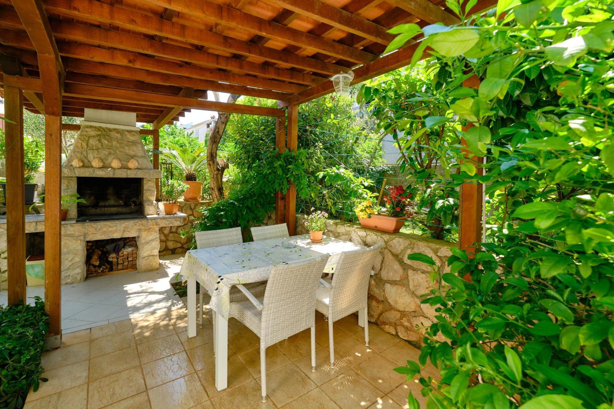 Apartman Mirjana 1 Mali Lošinj Esterno foto